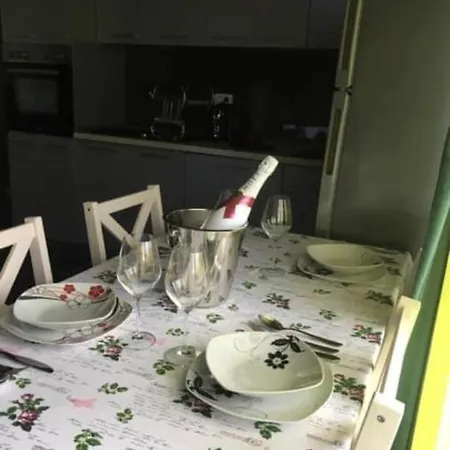 Apartament Elena Năvodari